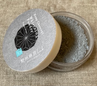 hemp-charcoal-tooth-paste